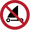 ISO 7010 sign P067: No land sailing on the beach